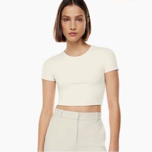 Aritzia Babaton crew neck shortsleeve crop top size medium NWT Pearl matte ivory